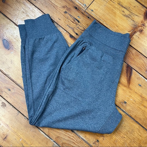 Athleta Venice Jogger- gray- like new , womens large - Picture 7 of 7